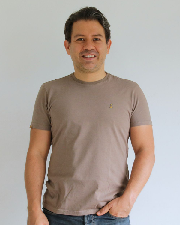 Camiseta Hombre Café