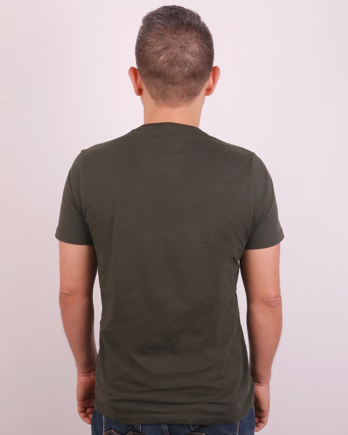 Camiseta Verde Militar / Regular Fit
